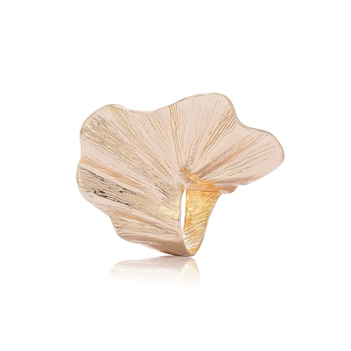 Chic Trendy Gold Metal Irregular Finger Ring with Fluid Sculpted Design