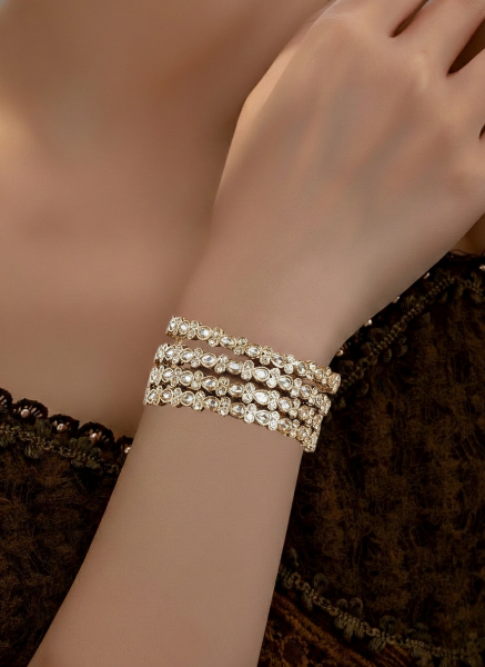 Set of 4 Kundan Studded Ethnic Stylish Trendy  Bangles