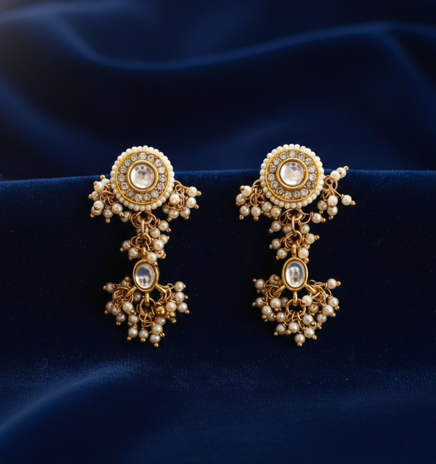 Handmade Kundan Set With Necklace, Earrings And Maangtika
