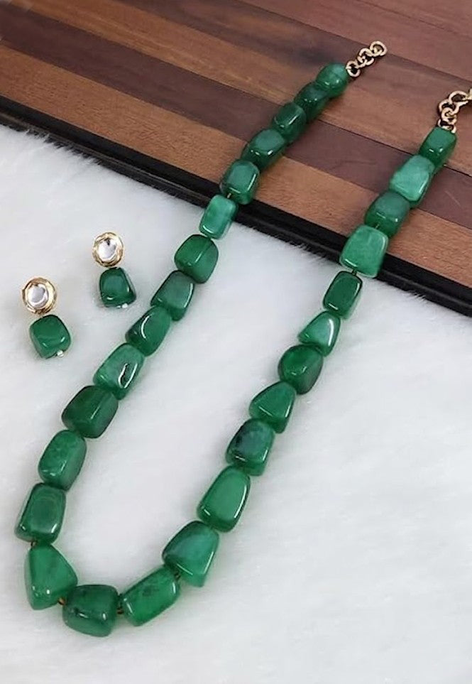 Green Tumble Gemstone Statement Mala Necklace with Earrings